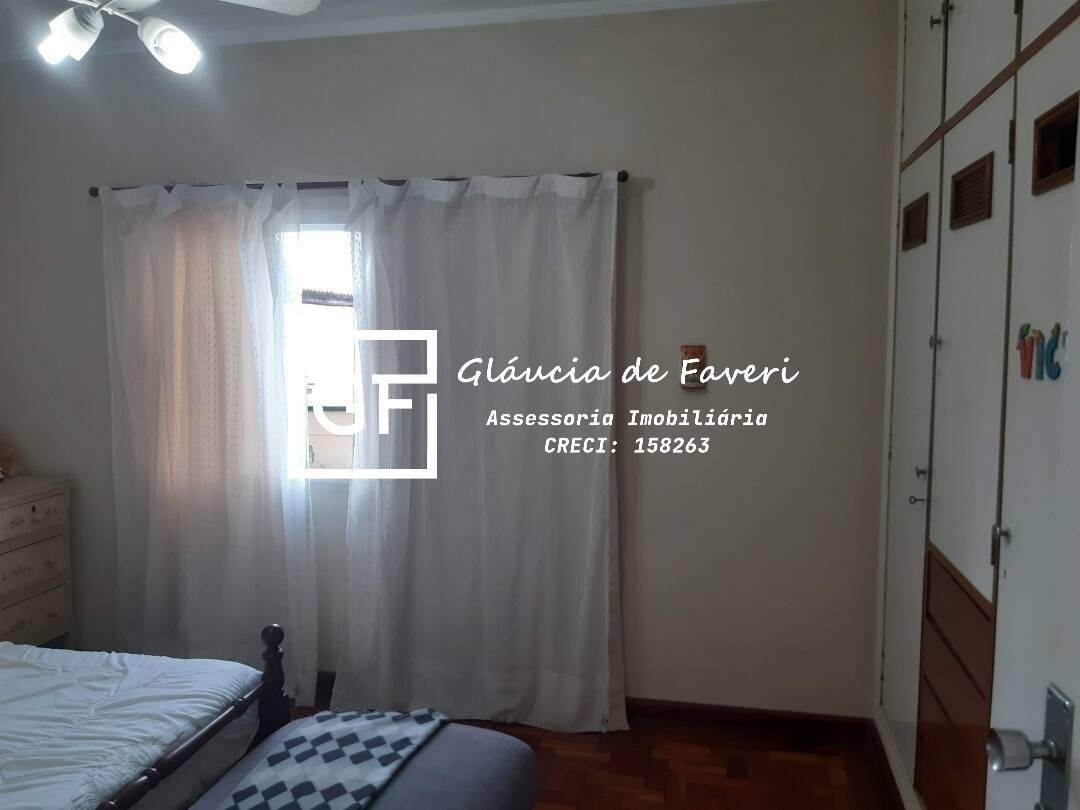 Casa à venda com 3 quartos, 290m² - Foto 11